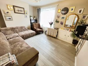 Lounge- click for photo gallery